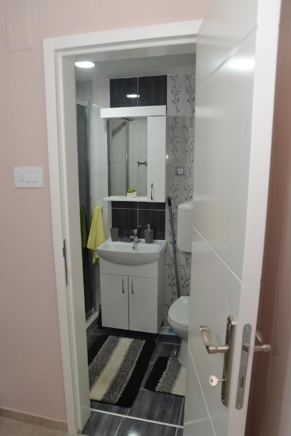 Milivojevic Apartment *
